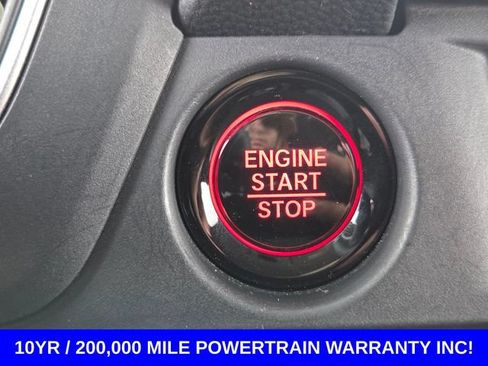Used 2025 Honda Pilot EX-L image 31