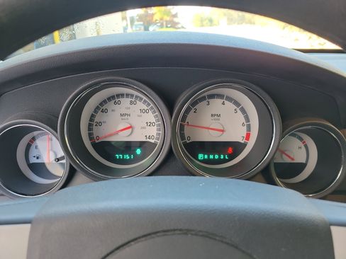 Used 2009 Dodge Charger SE image 27