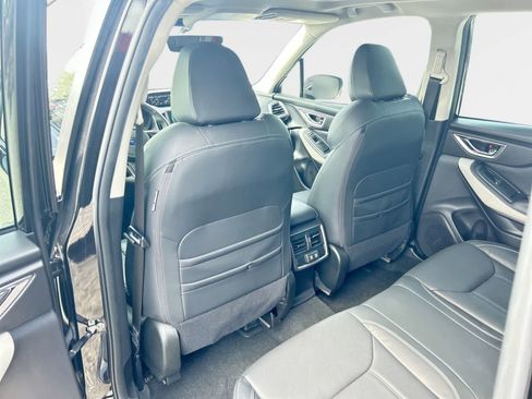 Used 2023 Subaru Forester Limited AWD/4WD image 12