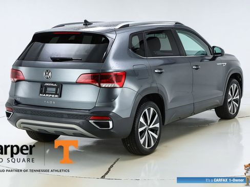 Used 2022 Volkswagen Taos SE image 46