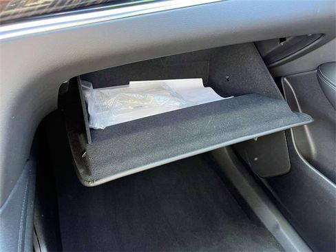 Used 2024 Cadillac XT6 Luxury image 38