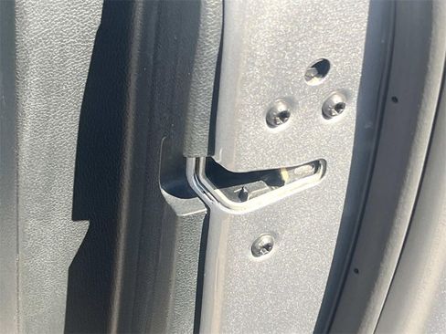 Used 2023 Ford Mustang Premium image 18