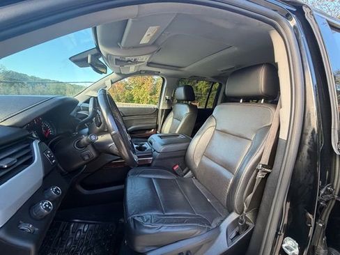 Used 2020 GMC Yukon XL SLT image 20