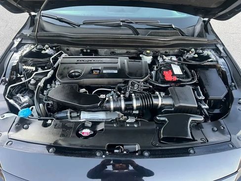 Used 2020 Honda Accord Sport image 30