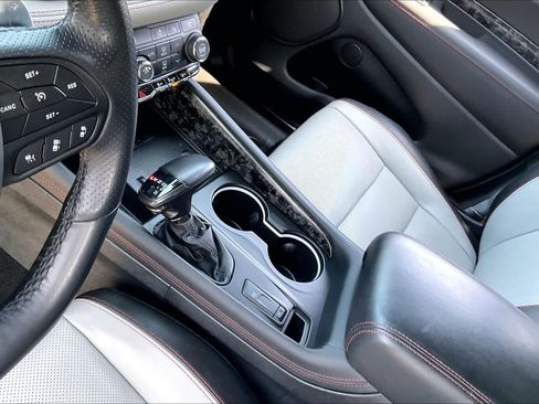 Used 2024 Dodge Durango R/T AWD/4WD image 16