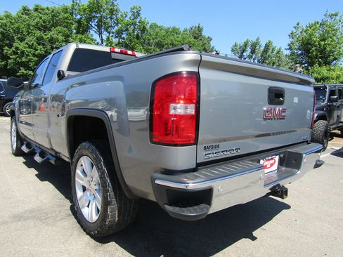 Used 2017 GMC Sierra 1500 SLE w/ SLE Value Package AWD/4WD image 5