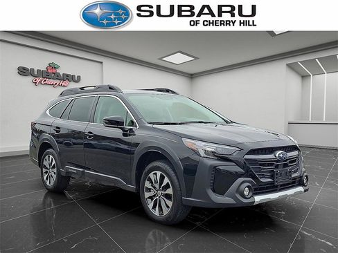 Certified 2025 Subaru Outback Limited image 1