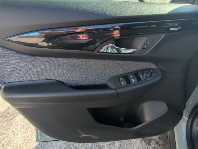 New 2026 Chevrolet TrailBlazer LT w/ LT Cold Weather Package FWD image 29