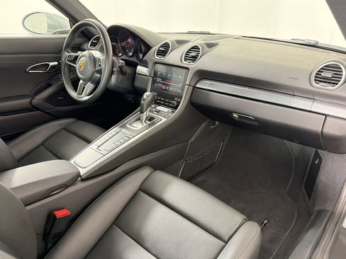 Certified 2024 Porsche 718 Cayman RWD image 29