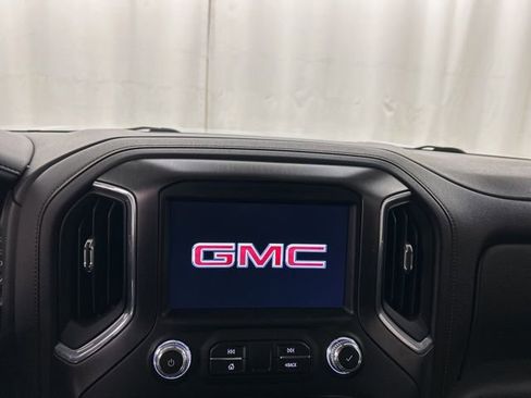 Used 2022 GMC Sierra 2500 AT4 image 15