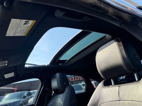 Used 2018 Jaguar XF R-Sport AWD/4WD image 33