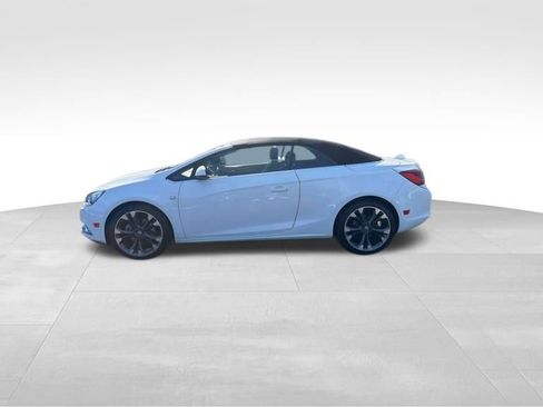 Used 2018 Buick Cascada Premium image 8