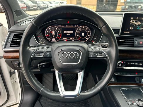 Used 2018 Audi Q5 2.0T Premium Plus w/ Premium Plus Package image 40