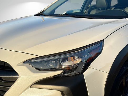 Certified 2024 Subaru Outback Onyx Edition image 9