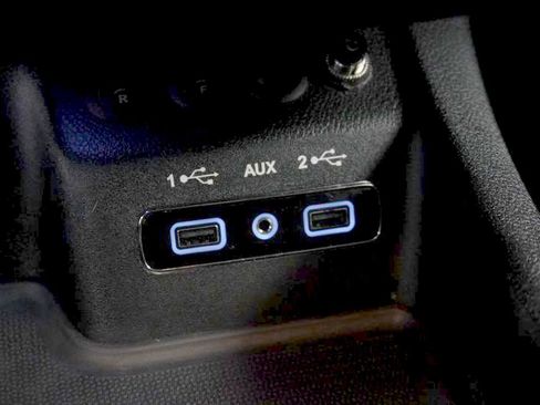 Used 2020 Dodge Durango SXT image 21