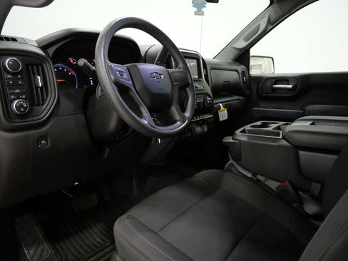 Used 2021 Chevrolet Silverado 1500 Custom Trail Boss w/ LPO, Dark Essentials Package AWD/4WD image 10