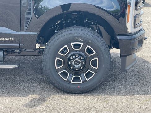 New 2026 Ford F350 Platinum AWD/4WD image 24
