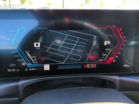 Used 2025 BMW M2 w/ Lighting Package image 21