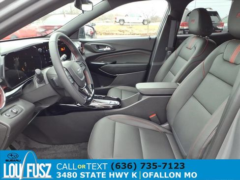 Used 2025 Chevrolet Trax RS w/ Driver Confidence Package image 25