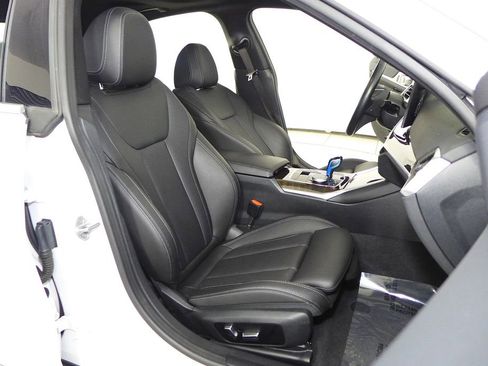 Certified 2023 BMW i4 eDrive35 RWD image 19
