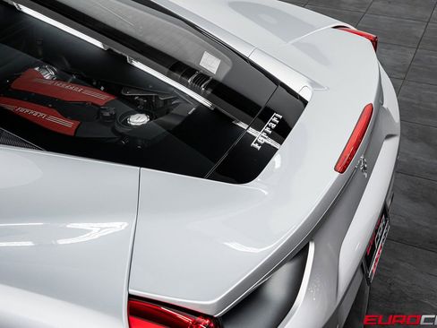 Used 2016 Ferrari 488 GTB image 18