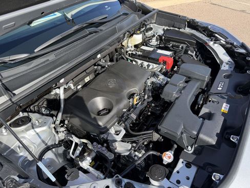 Used 2025 Toyota RAV4 LE image 40