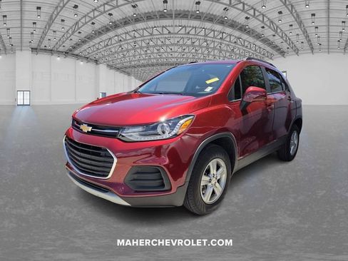 Used 2022 Chevrolet Trax LT AWD/4WD image 3