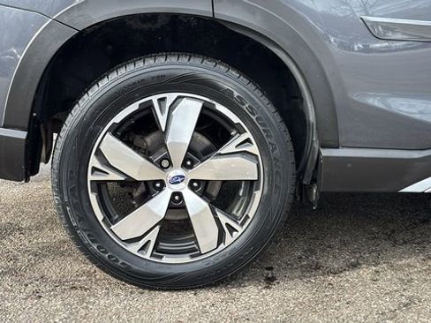 Used 2021 Subaru Forester Touring image 11