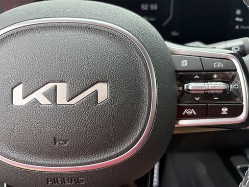 New 2025 Kia Sorento SX image 26