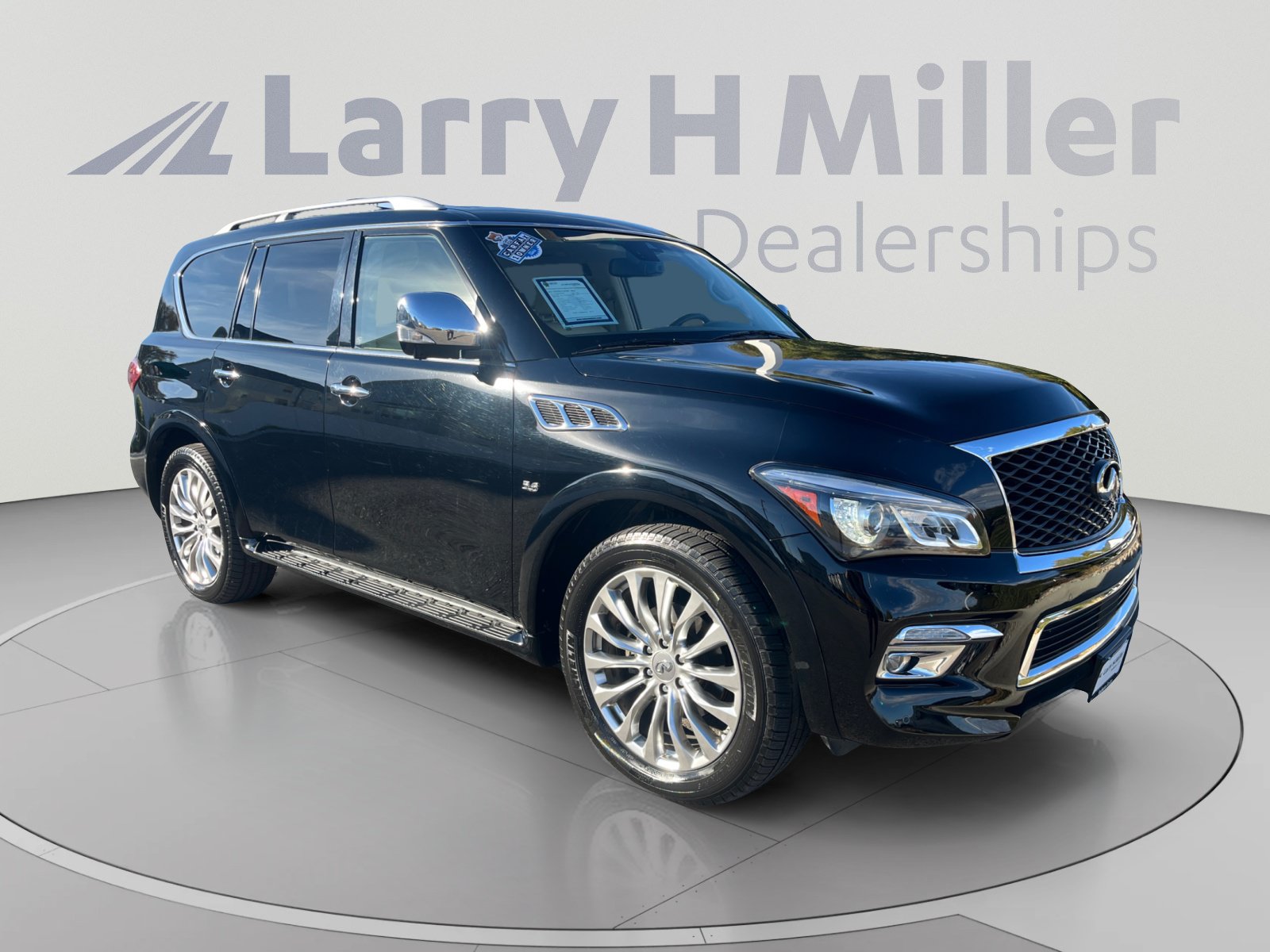 Used 2017 INFINITI QX80 4WD w/ Deluxe Technology Package image 7