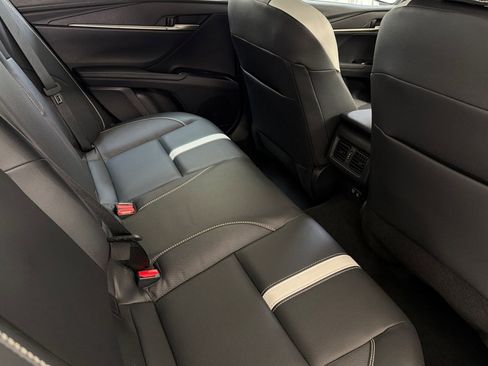 Used 2026 Toyota Camry SE w/ Convenience Package FWD image 31