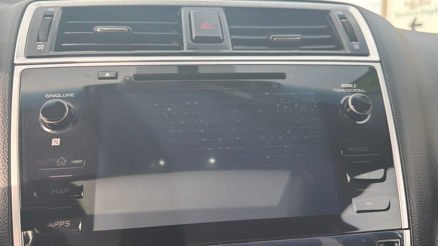 Used 2019 Subaru Outback 3.6R Touring AWD/4WD image 12