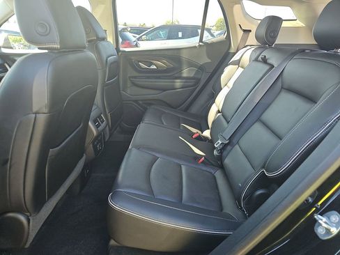 Used 2018 GMC Terrain Denali w/ Advanced Safety Package image 18