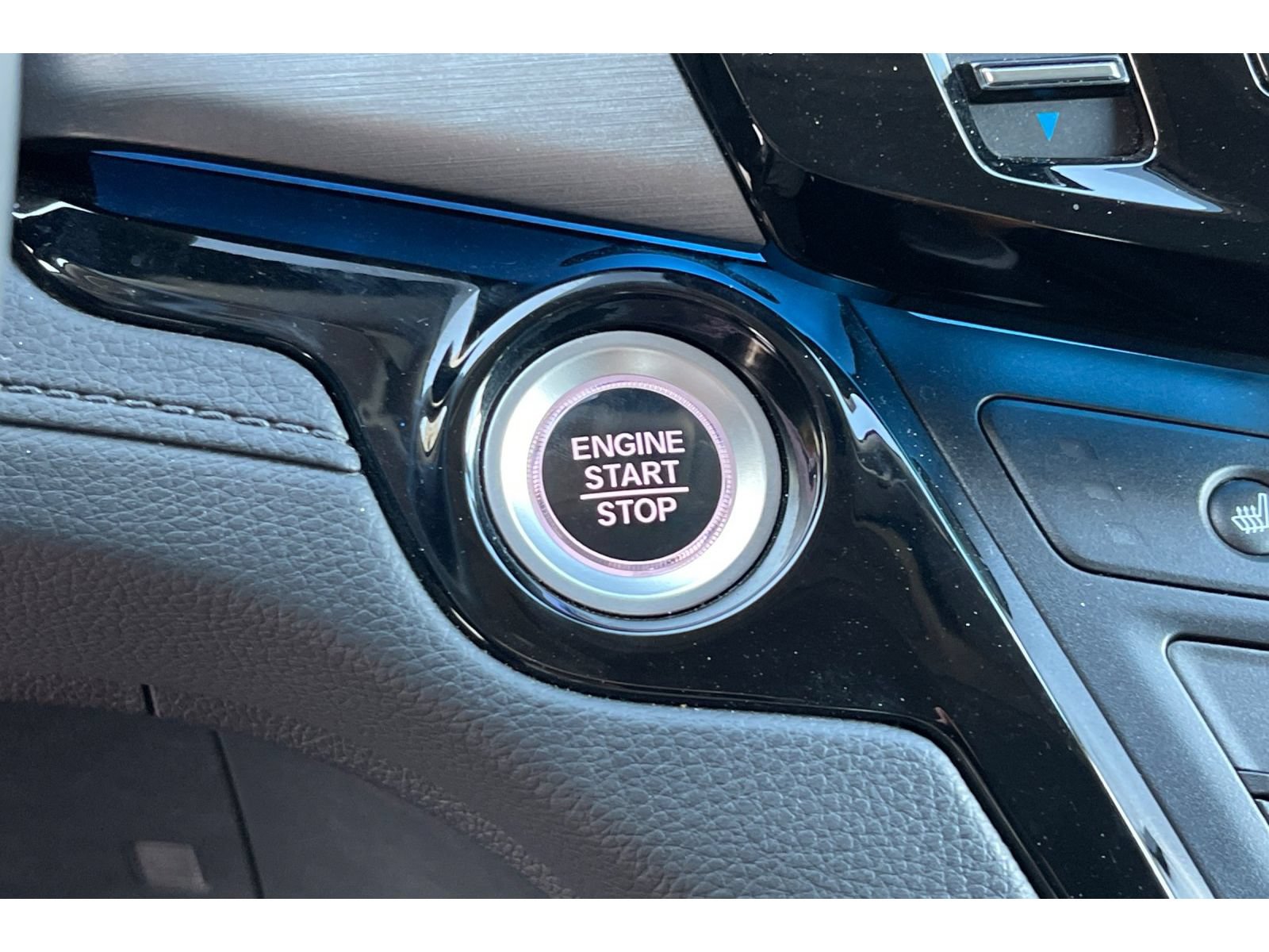 Certified 2025 Honda Odyssey Touring image 34