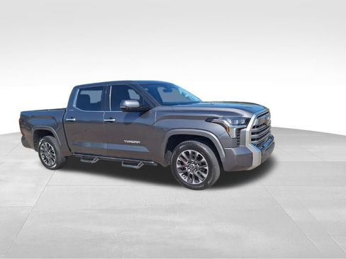 Used 2022 Toyota Tundra Limited image 9