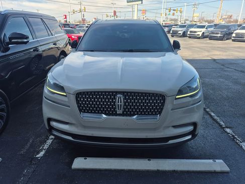 Used 2023 Lincoln Aviator AWD w/ Premium Package image 1