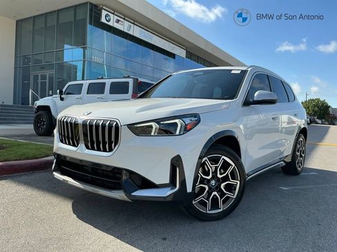 Certified 2023 BMW X1 xDrive28i w/ Convenience Package AWD/4WD image 1