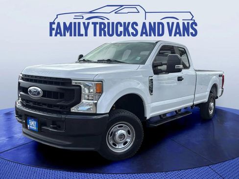 Used 2020 Ford F250 XL w/ Power Equipment Group AWD/4WD image 1