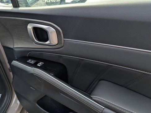 New 2026 Kia Sorento SX AWD/4WD image 37