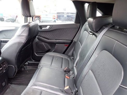 Used 2020 Ford Escape SEL image 11