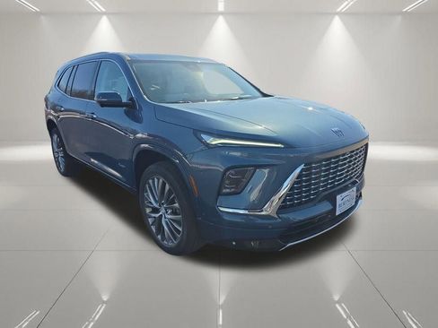 New 2026 Buick Enclave Avenir w/ Super Cruise Package image 9