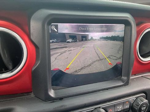 Used 2020 Jeep Gladiator Rubicon AWD/4WD image 15