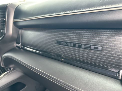 Used 2022 RAM 1500 Limited AWD/4WD image 41