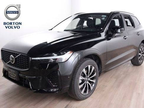 Certified 2025 Volvo XC60 B5 Plus AWD/4WD image 1