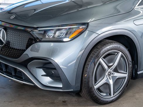 Used 2024 Mercedes-Benz EQE 350+ SUV w/ AMG Line Exterior Package image 12