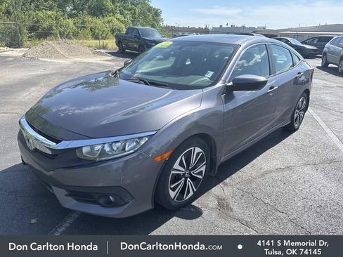 Used 2016 Honda Civic EX-T image 3