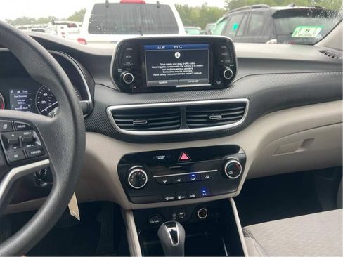 Used 2019 Hyundai Tucson SE AWD/4WD image 8