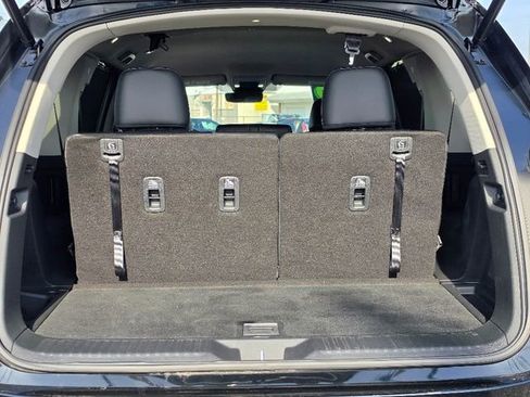 Used 2025 Honda Pilot EX-L image 17