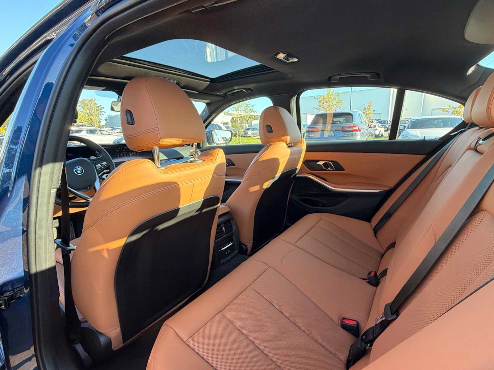Used 2024 BMW 330e xDrive w/ Premium Package AWD/4WD image 22