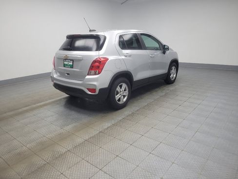 Used 2020 Chevrolet Trax LS w/ Tint and Cruise Package FWD image 10